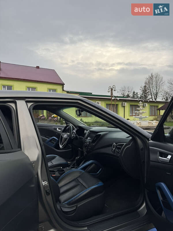 Хэтчбек Hyundai Veloster 2014 в Золочеве