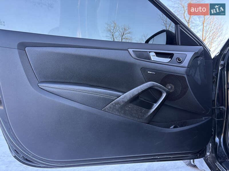 Хетчбек Hyundai Veloster 2014 в Львові