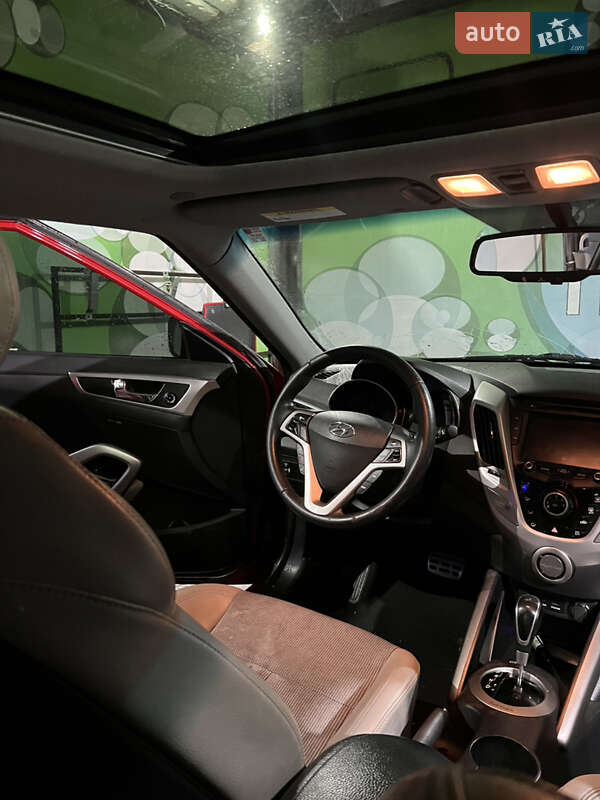 Хэтчбек Hyundai Veloster 2013 в Запорожье фото 5 Хэтчбек Hyundai Veloster 2013 в Запорожье