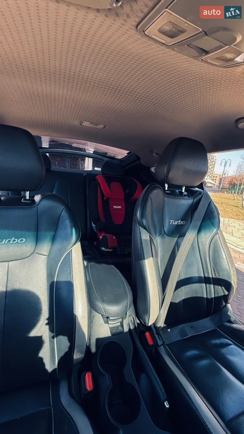 2014 Hyundai Veloster - мініатюра 9
