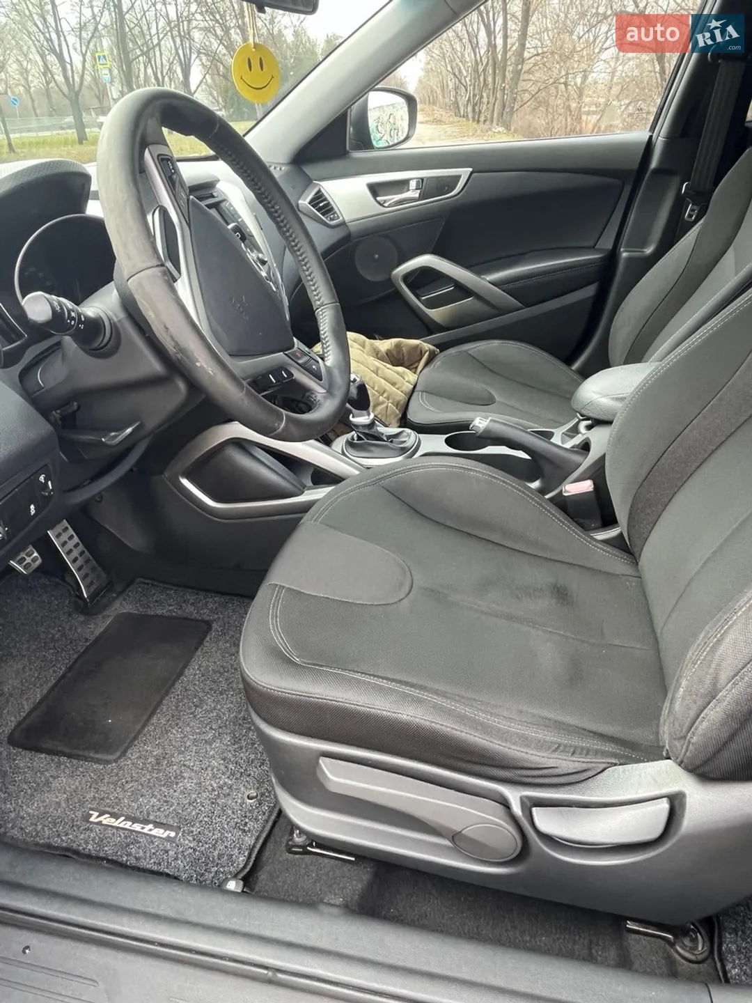 2011 Hyundai Veloster - мініатюра 12