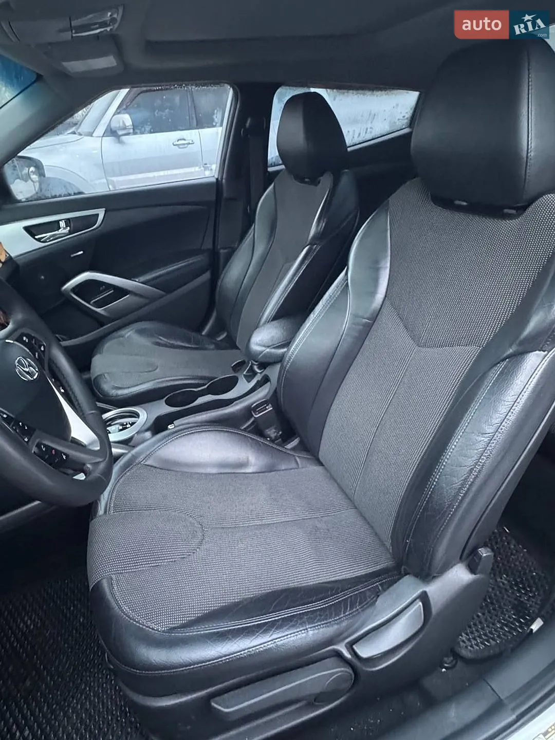 2011 Hyundai Veloster - мініатюра 14