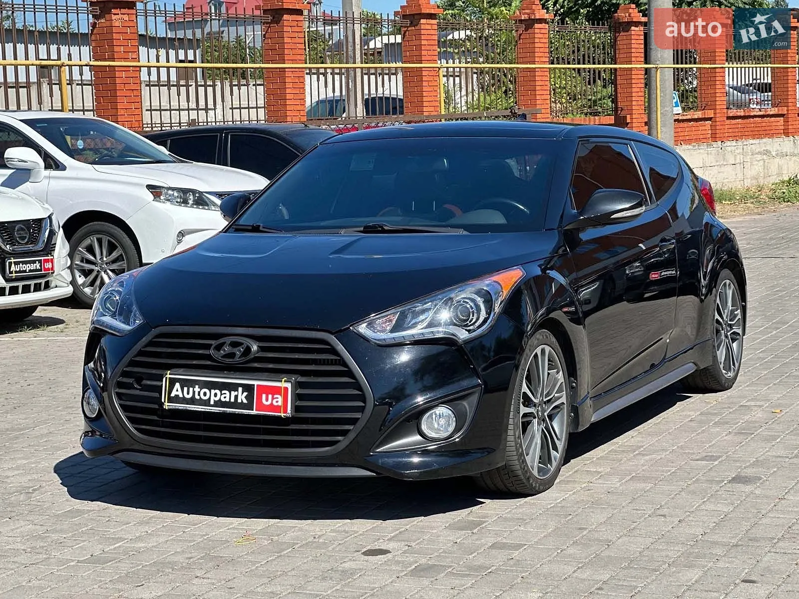 2015 Hyundai Veloster - фото 1