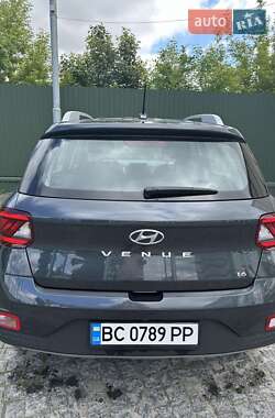 Внедорожник / Кроссовер Hyundai Venue 2023 в 