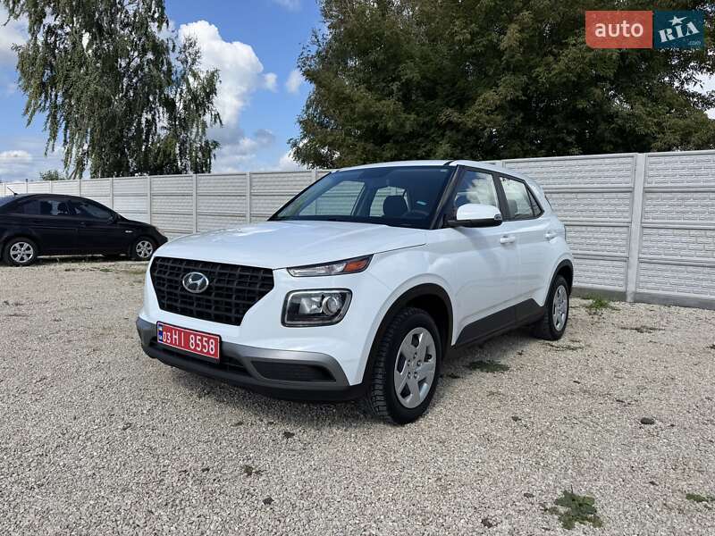 Hyundai Venue 2021