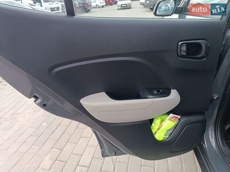 Позашляховик / Кросовер Hyundai Venue 2023 в Полтаві