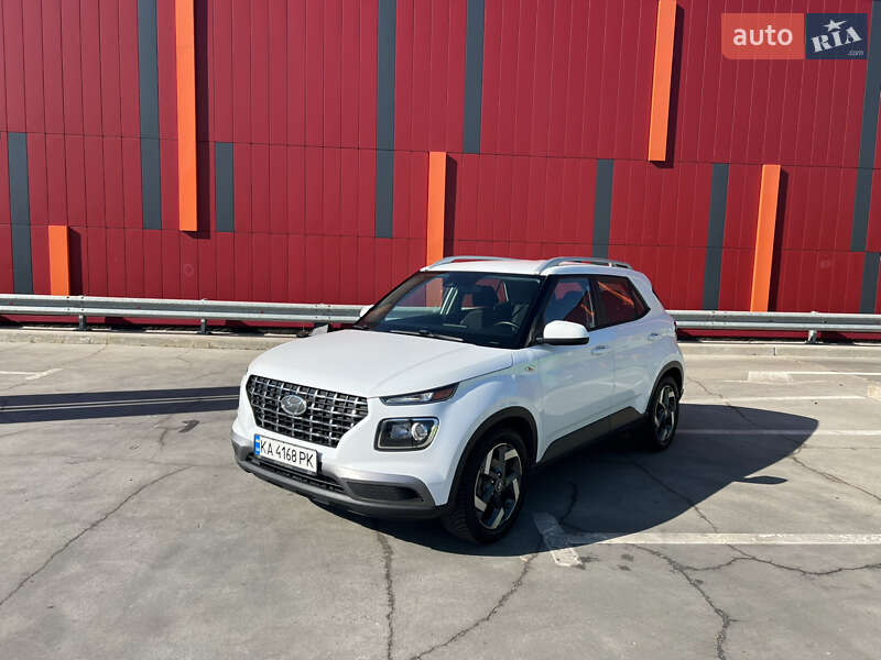 Hyundai Venue 2020