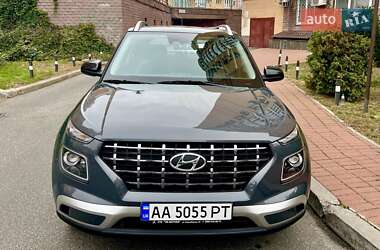 Внедорожник / Кроссовер Hyundai Venue 2023 в Киеве