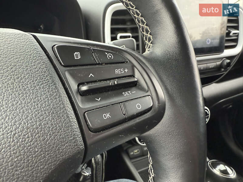 Позашляховик / Кросовер Hyundai Venue 2022 в Києві