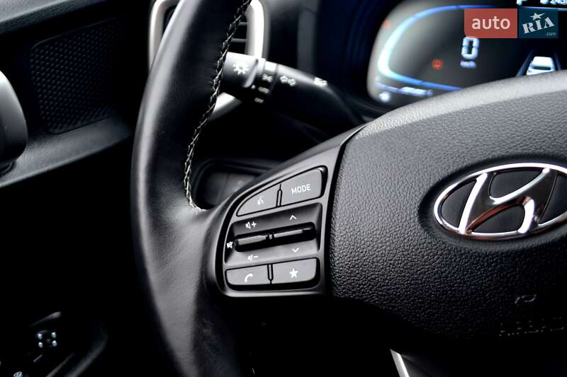 Внедорожник / Кроссовер Hyundai Venue 2023 в Хмельницком фото 92 Внедорожник / Кроссовер Hyundai Venue 2023 в Хмельницком
