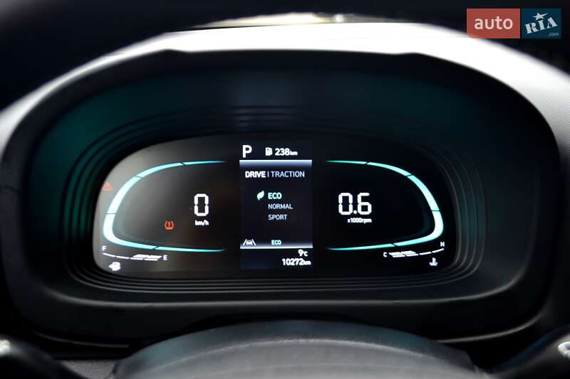 Внедорожник / Кроссовер Hyundai Venue 2023 в Хмельницком фото 98 Внедорожник / Кроссовер Hyundai Venue 2023 в Хмельницком