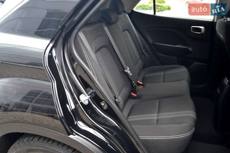 Внедорожник / Кроссовер Hyundai Venue 2023 в Хмельницком фото 44 Внедорожник / Кроссовер Hyundai Venue 2023 в Хмельницком