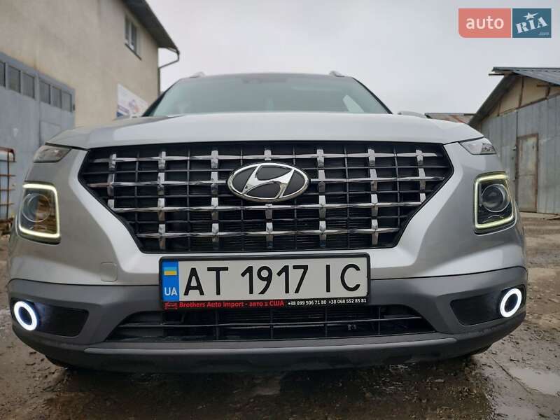 Внедорожник / Кроссовер Hyundai Venue 2021 в Ивано-Франковске