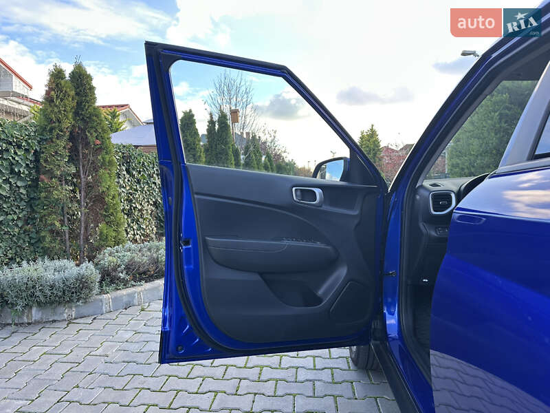 Внедорожник / Кроссовер Hyundai Venue 2024 в Одессе