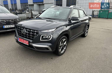 Внедорожник / Кроссовер Hyundai Venue 2021 в Киеве