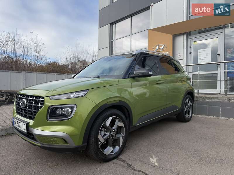 Внедорожник / Кроссовер Hyundai Venue 2022 в Ровно