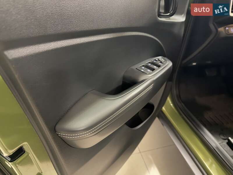 Внедорожник / Кроссовер Hyundai Venue 2022 в Ровно