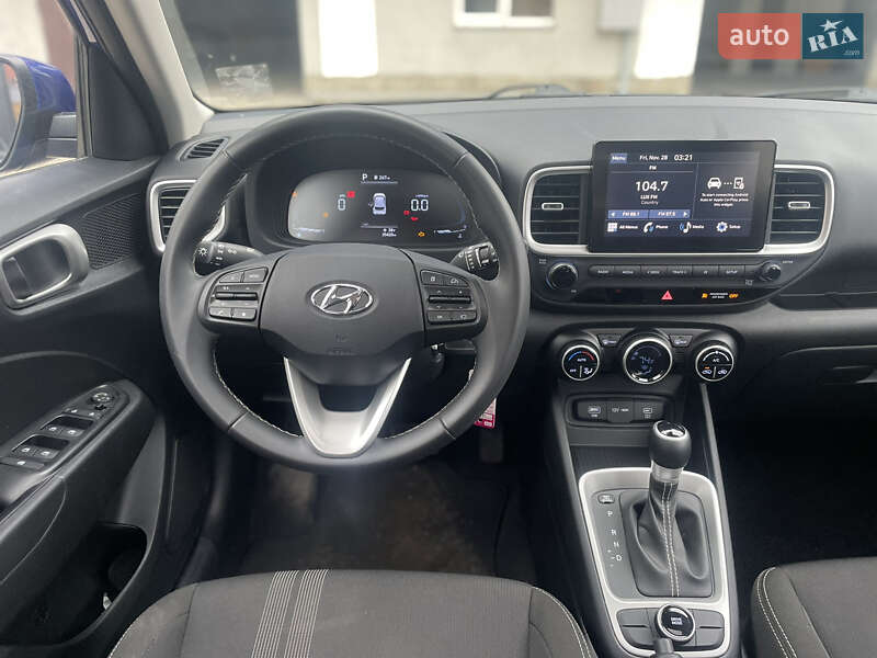 Внедорожник / Кроссовер Hyundai Venue 2023 в Львове