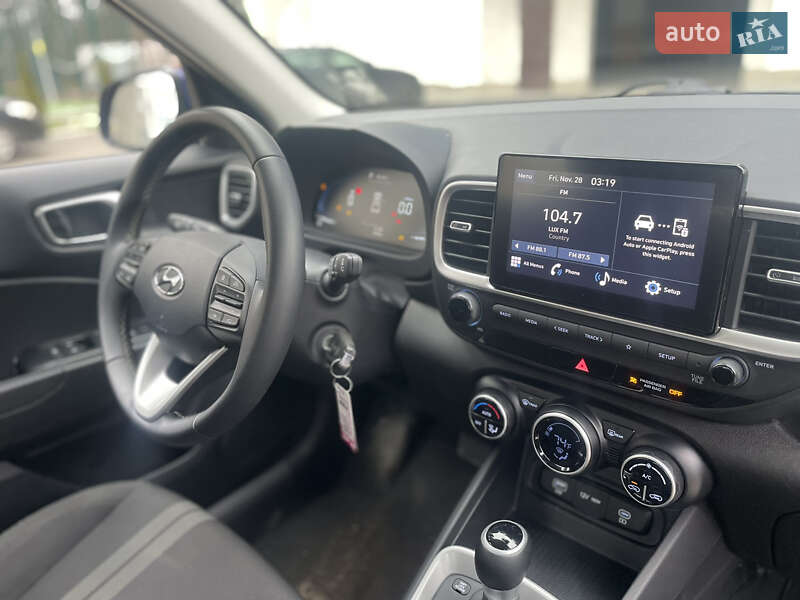 Внедорожник / Кроссовер Hyundai Venue 2023 в Львове