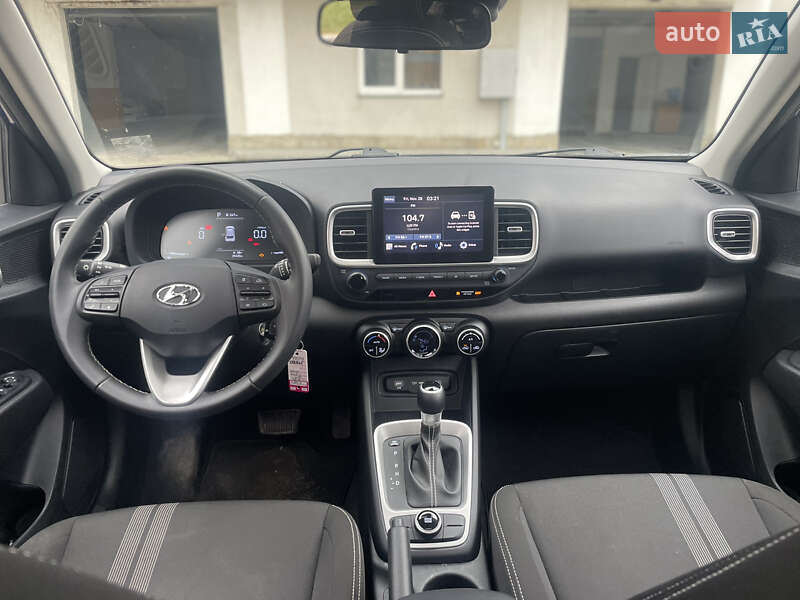Внедорожник / Кроссовер Hyundai Venue 2023 в Львове