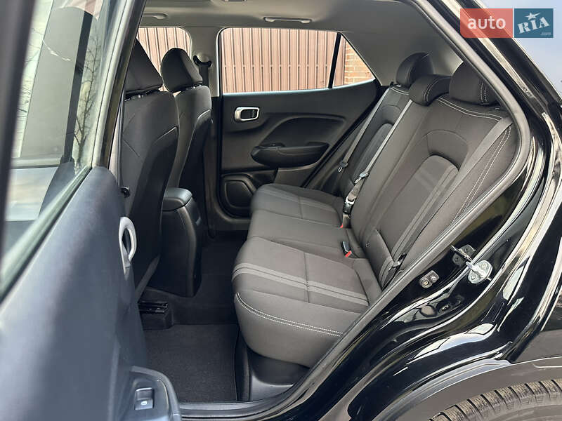 Внедорожник / Кроссовер Hyundai Venue 2021 в Бродах фото 48 Внедорожник / Кроссовер Hyundai Venue 2021 в Бродах