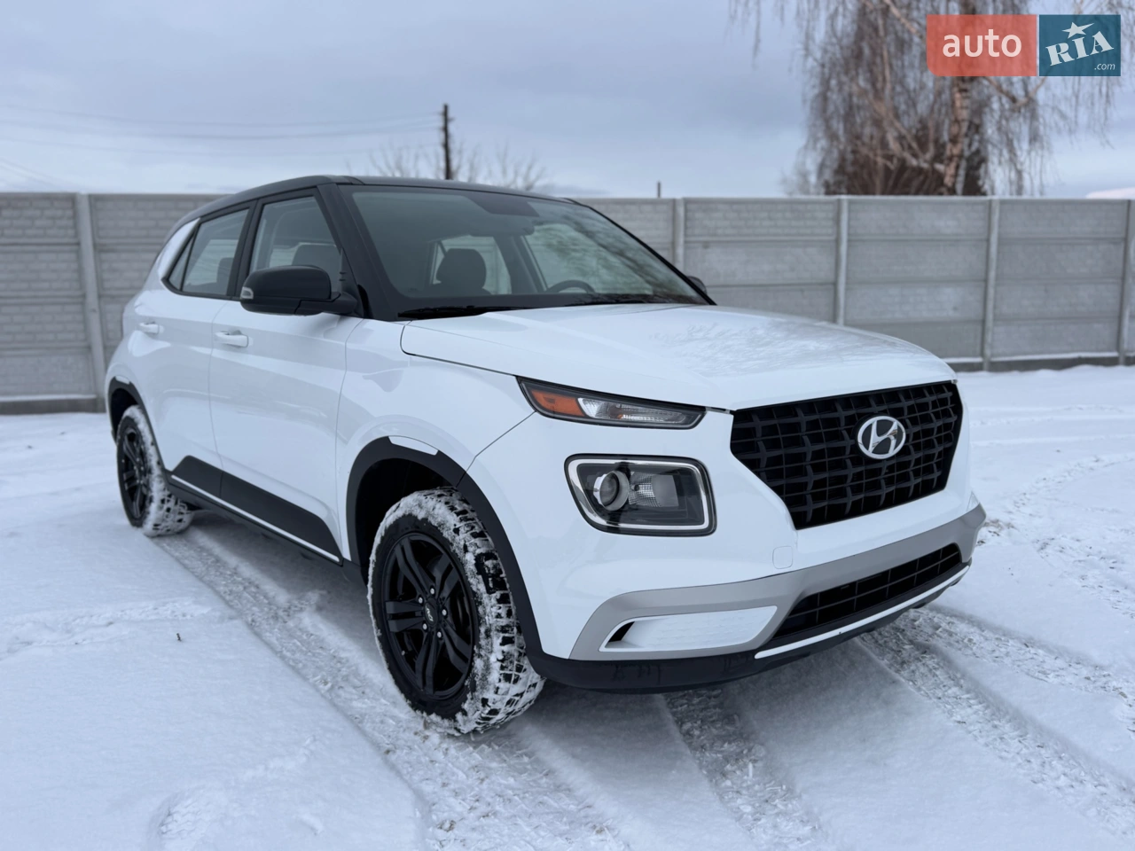 Свіжовикуплений та доставлений з Канади!

З нового оброблено все мовільом для консервації!

З мінімальними пошкодженнями! 
Відновлено новими оригінальними запчастинами!

33 т км оригінального пробігу! 

Авто в стані НОВОГО!

1.6 mpi  бензиновий надійний двигун

Резина зима 

Авто не потребує жодних вкладень!
