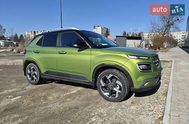 Внедорожник / Кроссовер Hyundai Venue 2023 в Львове