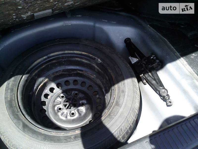 Седан Hyundai XG 2003 в Чернівцях