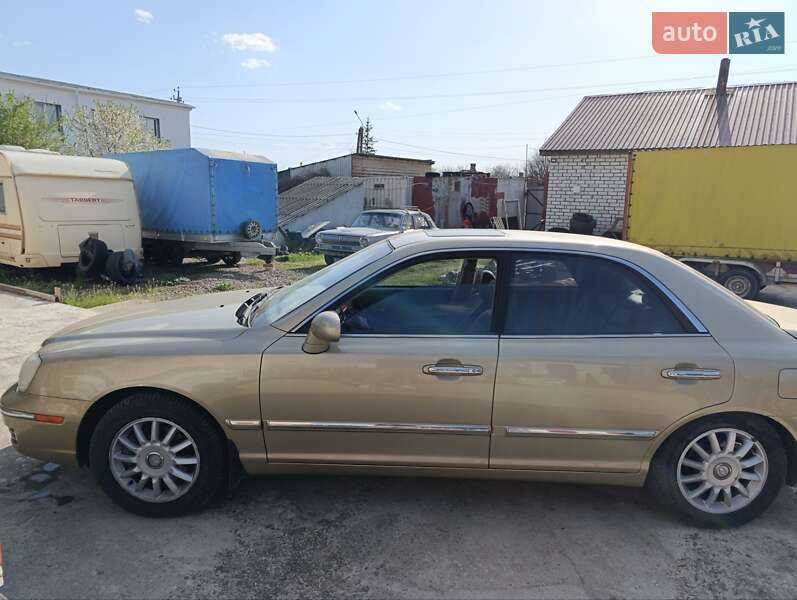 Hyundai XG 2003