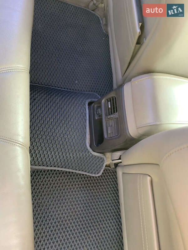 Седан Hyundai XG 2004 в Александрие фото 43 Седан Hyundai XG 2004 в Александрие