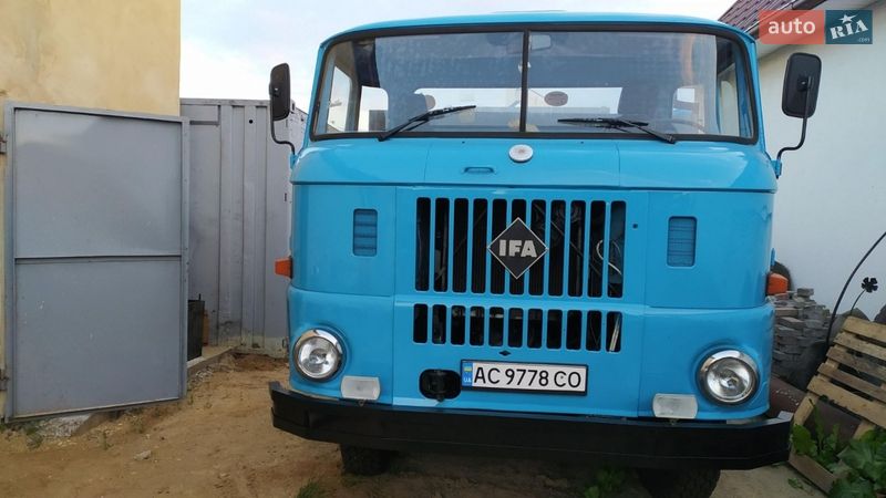 Платформа IFA (ИФА) IFA 1977 в Ковеле фото Платформа IFA (ИФА) IFA 1977 в Ковеле