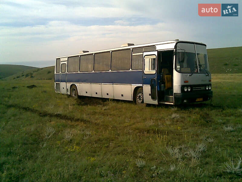 Туристический / Междугородний автобус Ikarus 250 1989 в Кривом Роге фото 4 Туристический / Междугородний автобус Ikarus 250 1989 в Кривом Роге
