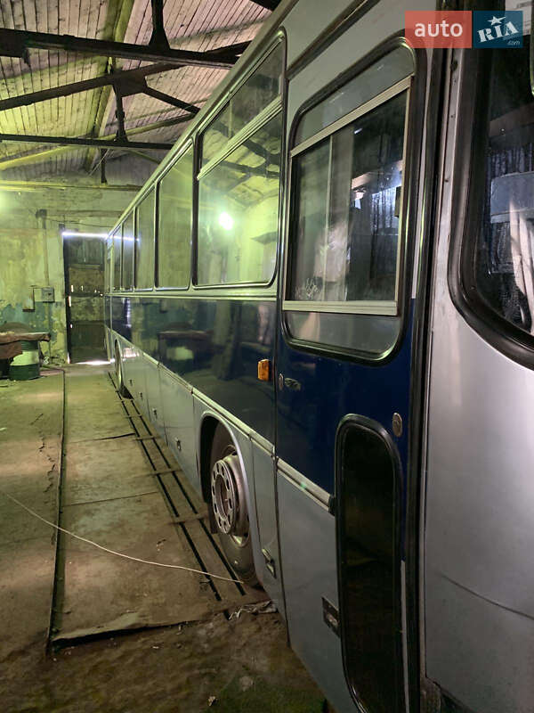 Туристический / Междугородний автобус Ikarus 250 1989 в Кривом Роге