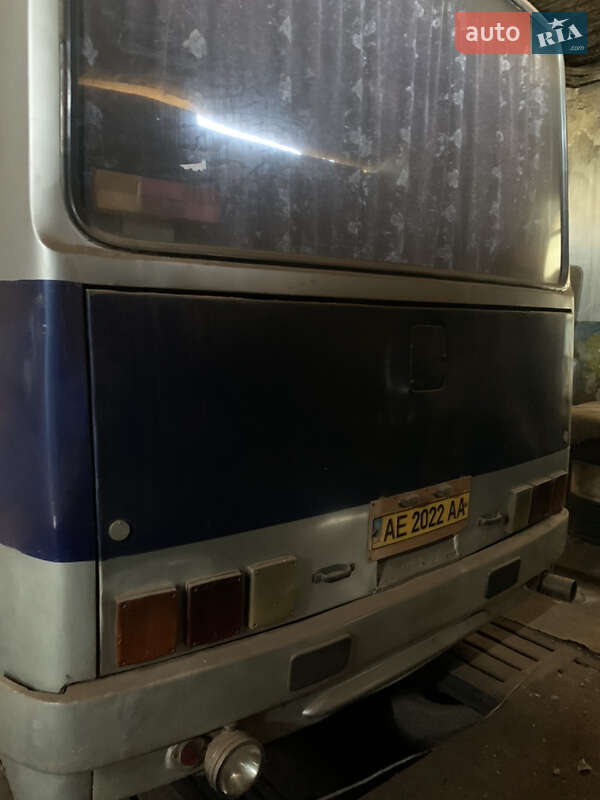 Туристический / Междугородний автобус Ikarus 250 1989 в Кривом Роге фото 12 Туристический / Междугородний автобус Ikarus 250 1989 в Кривом Роге