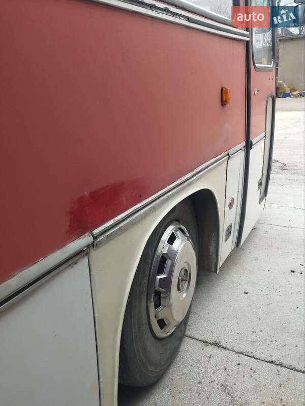 Другие автобусы Ikarus 250 1988 в Одессе