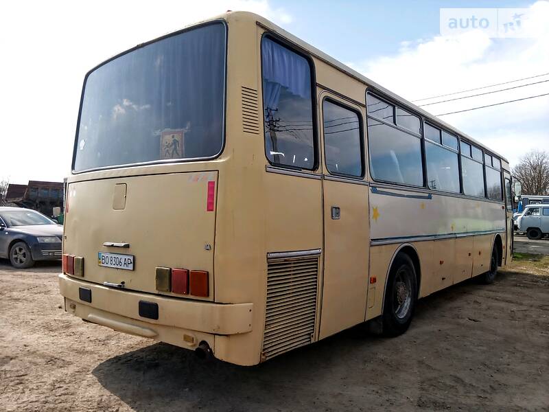 Туристический / Междугородний автобус Ikarus 255 1988 в Тернополе