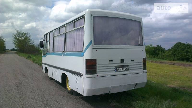 Пригородный автобус Ikarus 543 1991 в Кременчуге