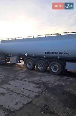 Цистерна Indox C438 2003 в 