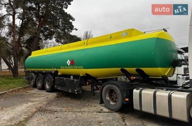 Цистерна полуприцеп Indox C438 2002 в Киеве