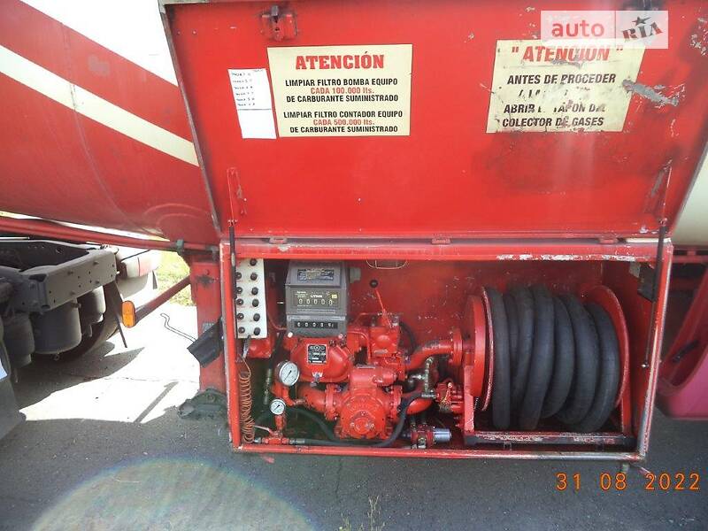 Цистерна напівпричіп Indox SC-3 2004 в Звягелі