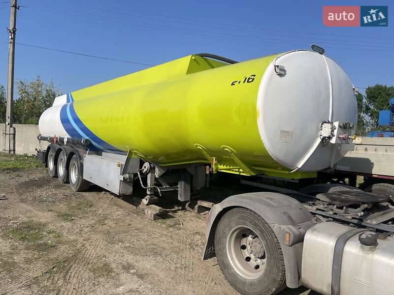 Цистерна напівпричіп Indox SC-3 1998 в Харкові