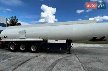 Цистерна полуприцеп Indox SC-3 2002 в 