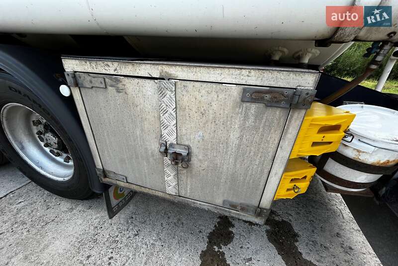 Цистерна полуприцеп Indox SC-3 2002 в Львове