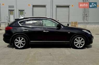 Внедорожник / Кроссовер Infiniti EX 25 2011 в 