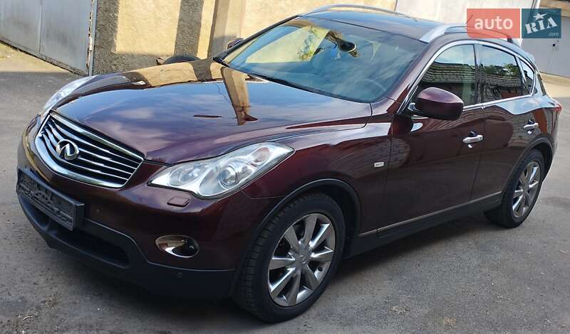 Infiniti EX 25 2011