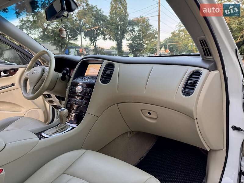 Позашляховик / Кросовер Infiniti EX 25 2011 в Одесі