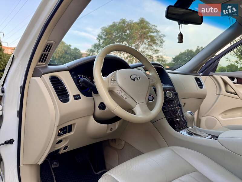 Позашляховик / Кросовер Infiniti EX 25 2011 в Одесі