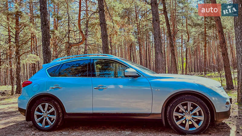 Позашляховик / Кросовер Infiniti EX 25 2011 в Києві