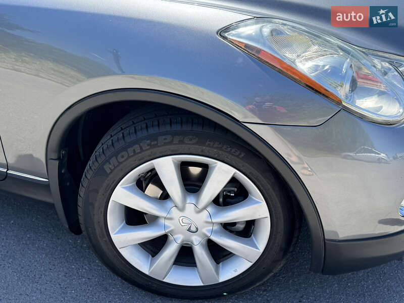 Позашляховик / Кросовер Infiniti EX 35 2011 в Тульчині