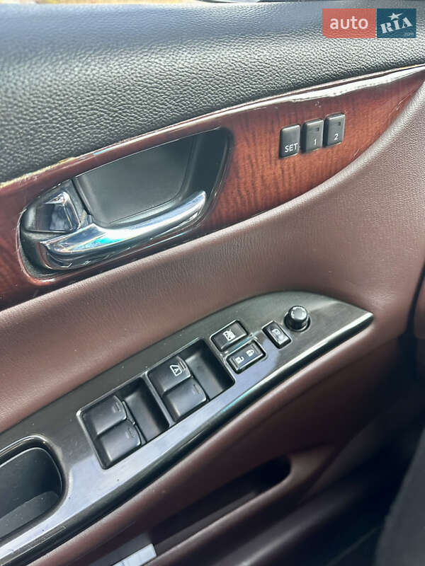 Внедорожник / Кроссовер Infiniti EX 35 2009 в Полтаве фото 18 Внедорожник / Кроссовер Infiniti EX 35 2009 в Полтаве